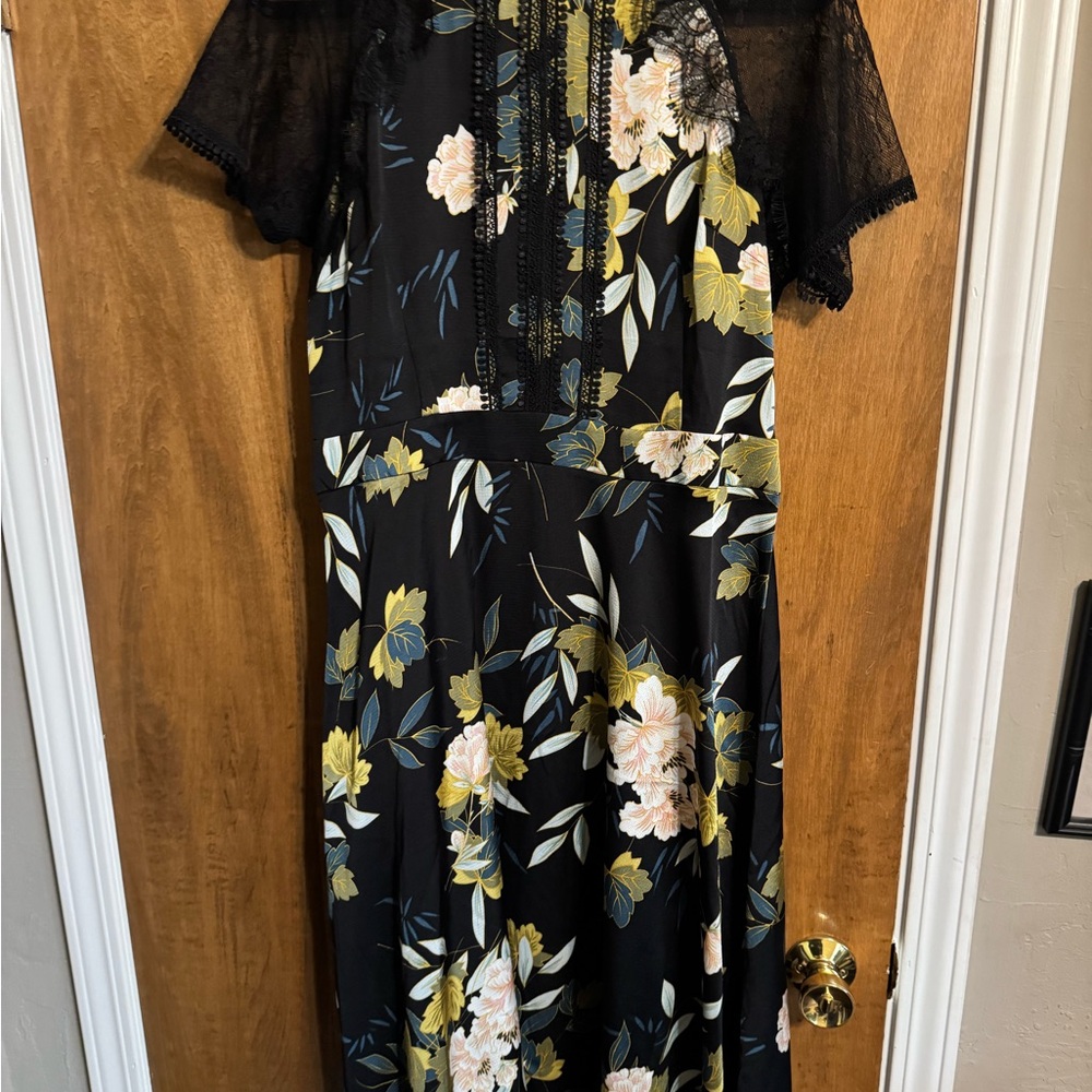 Black lace trimmed beautiful gold and black midi dress